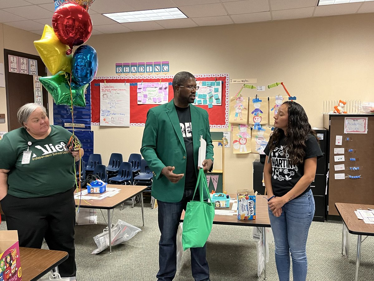 Martin Elementary tweet media