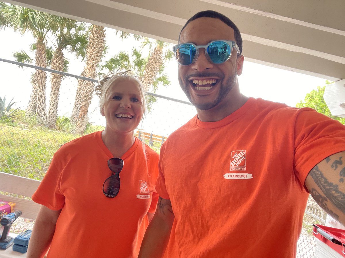 Aaron Johnson (@ajohnson5875) on Twitter photo It was a great time making an impact in the community. Team Depot event was a success! Thanks to all that joined #SeasideBirdSanctuary. <a href="/LargoMdo/">MDO Largo</a> <a href="/RafaVelaydez/">Rafa</a> <a href="/Chad741/">Chad_D1974</a> <a href="/HDLorenda/">Lorenda</a> <a href="/ChaddWhiteley/">Chadd Whiteley</a> It was a great time making an impact in the community. Team Depot event was a success! Thanks to all that joined #SeasideBirdSanctuary. <a href="/LargoMdo/">MDO Largo</a> <a href="/RafaVelaydez/">Rafa</a> <a href="/Chad741/">Chad_D1974</a> <a href="/HDLorenda/">Lorenda</a> <a href="/ChaddWhiteley/">Chadd Whiteley</a>