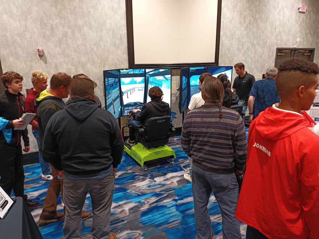 swocc's tweet image. It's been a great day at the Southern Oregon Trade Careers Expo! Thanks to everyone who stopped by and learned how to #empowerthepossible at SWOCC. Didn't get a chance to stop by? No prob! Text EXPO to 541-240-8227, or chat with us online at socc.edu. #SWOCCbound