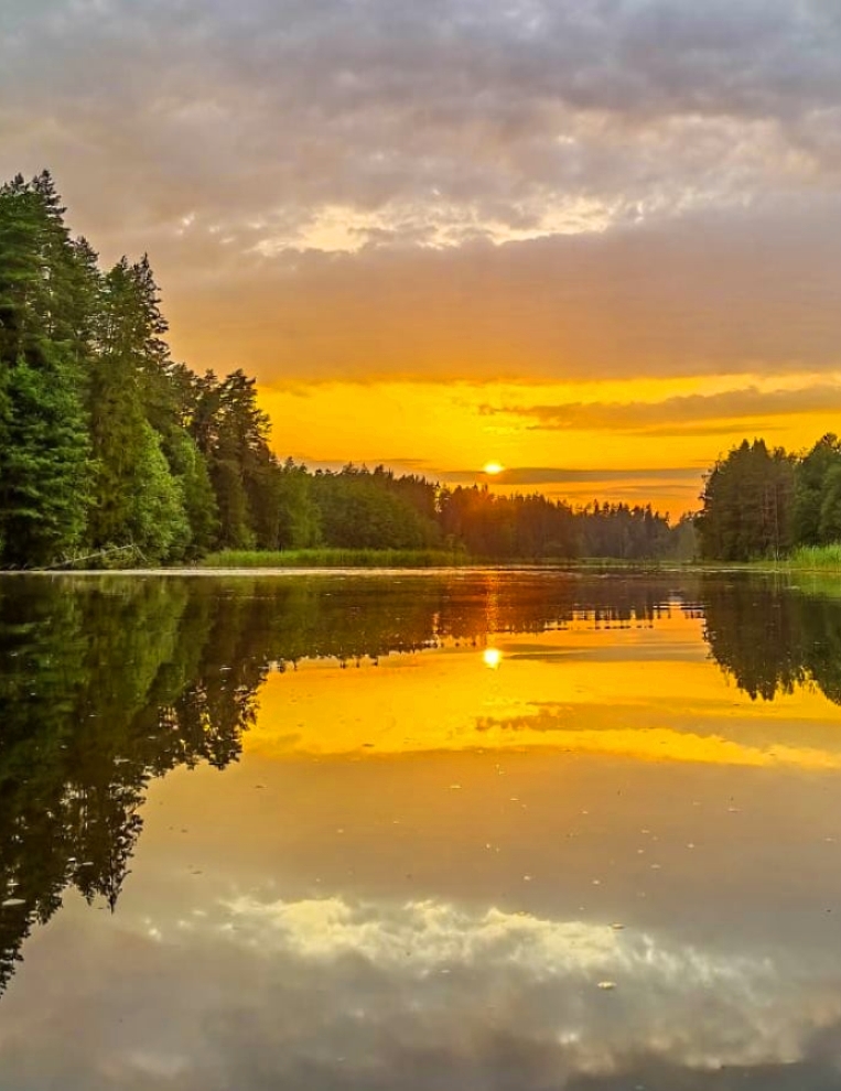 Beautiful sunset over a lake in Latvia  🇱🇻