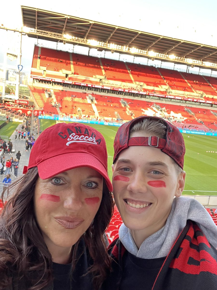 Danielle Purcell tweet media