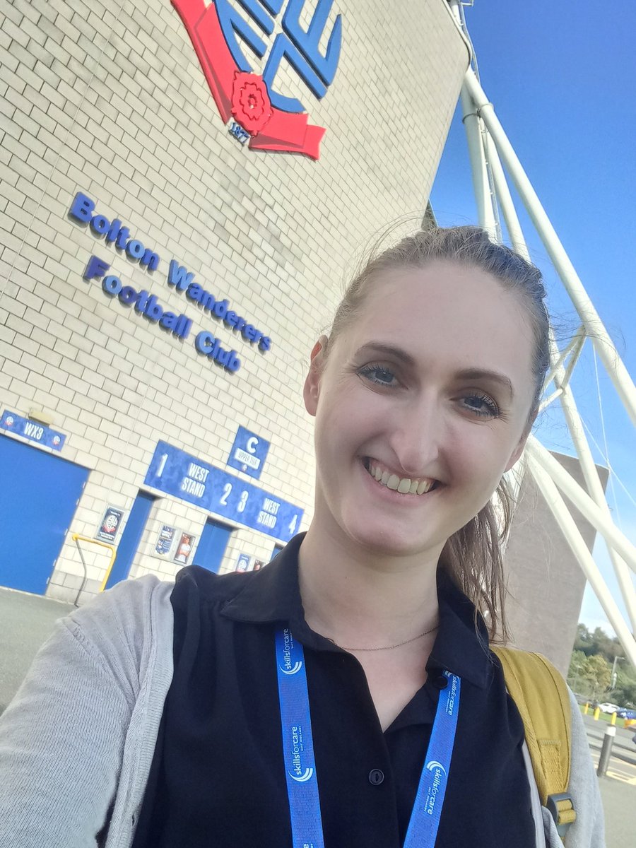 Becky Cook tweet media