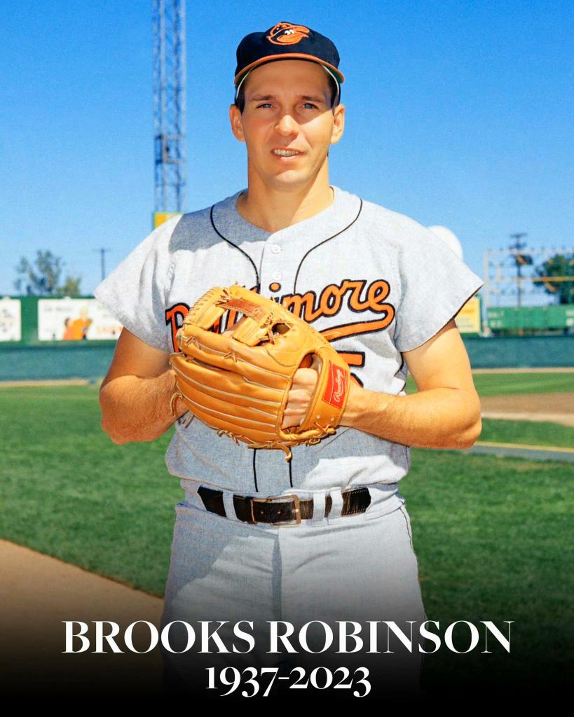 HardcoreHABS's tweet photo. Condolences to this family, friends and millions of fans. Two time World Series Champion and Sixteen time Gold glover at third. 
@Orioles @MLB #orioles #MLB https://t.co/sfBdRboSUp