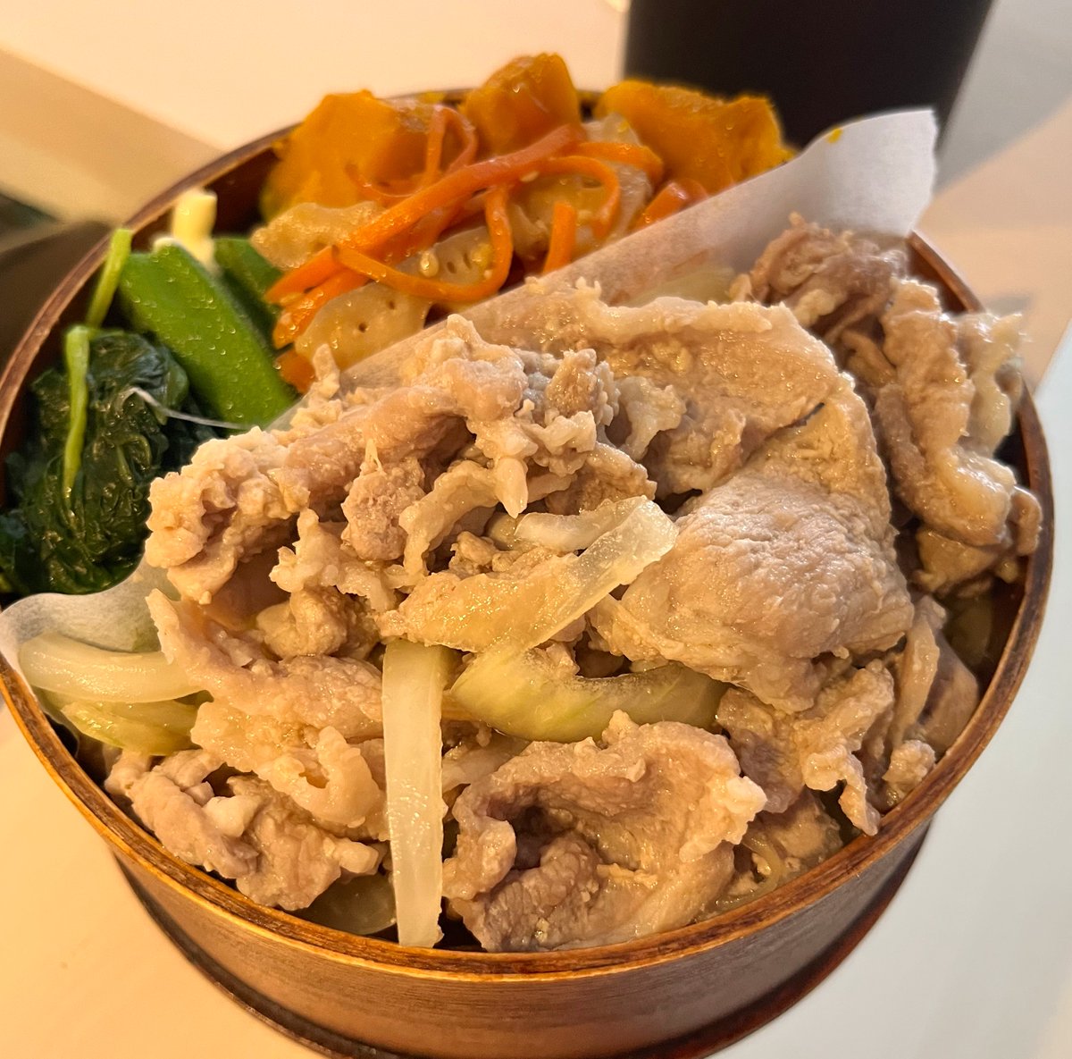 chibimaru_gohan's tweet photo. 朝ごはんは和食✨
お弁当は生姜焼きに🫶
#まごはやさしい　#手抜き　#麹　
#朝ごはん　#お弁当　#和食 https://t.co/xu6qHLVy4v