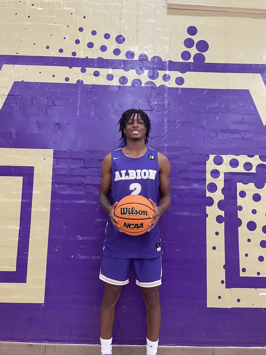 Malachi_Hooser II tweet media