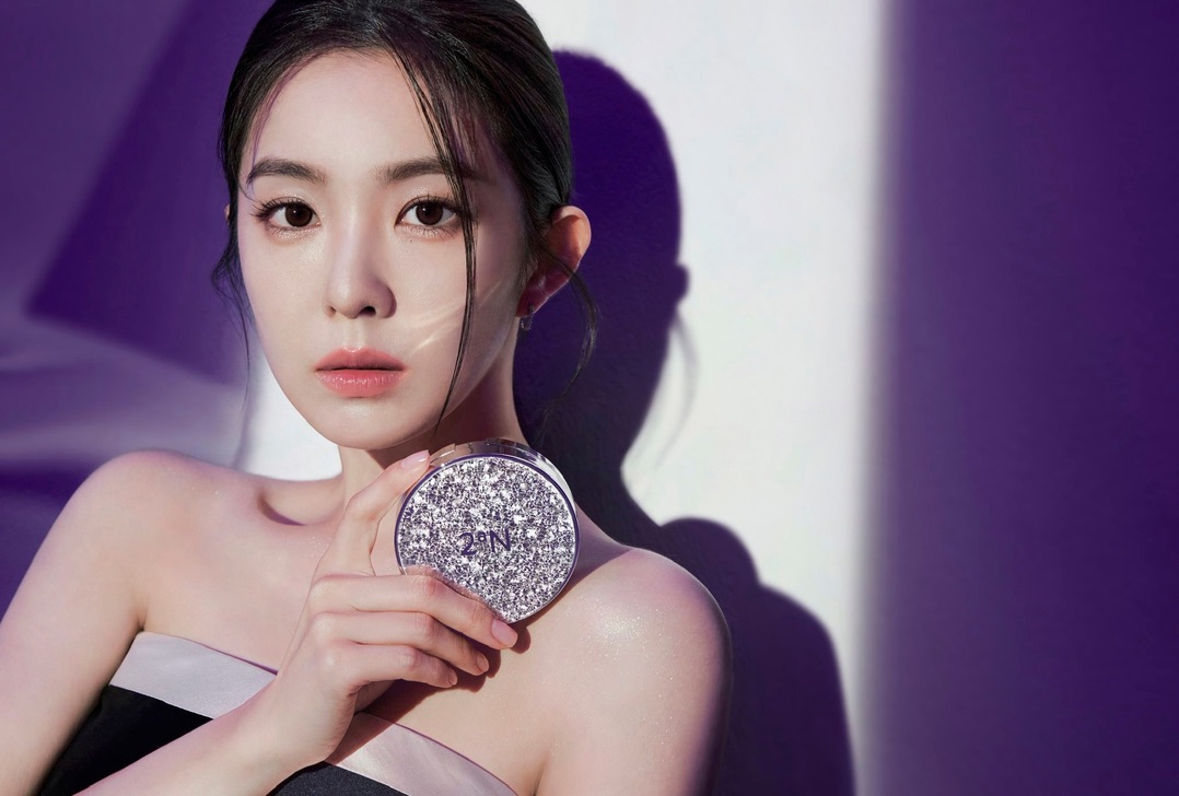 hourly red velvet tweet media