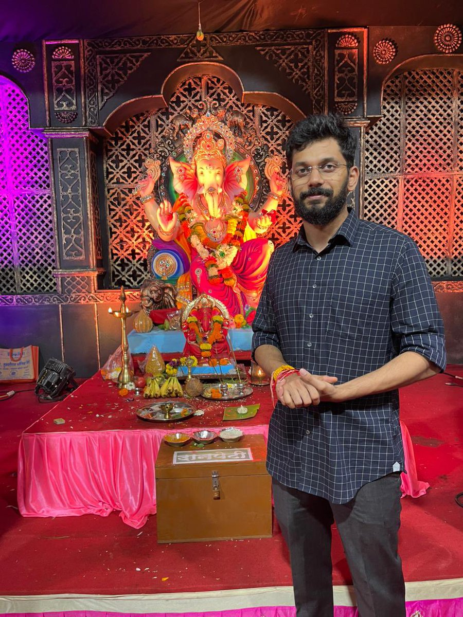prabhu_ankit's tweet photo. दिंडोशी विधानसभेतील शाखा क्र ४०,४१मधील गणेशोत्सव मंडळांना भेट दिली https://t.co/wgUK87jea2