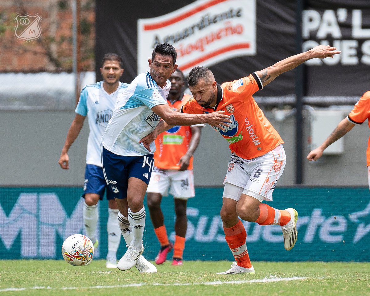 MillosFCoficial's tweet photo. ¡Los 3 puntos fueron azules en el Polideportivo Sur! Ⓜ️⚽️🔥

Ingresa a https://t.co/LW3tIHk9pg , mira y comparte las mejores imágenes que nos dejó la victoria frente a Envigado. https://t.co/02GkOan3yb