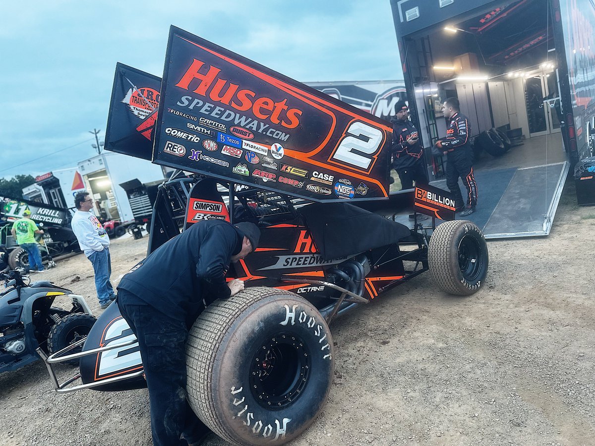 Fastest in @DirtDraft Hot Laps is none other than the two-time and defending Commonwealth Clash champion, @DavidGravel! He clocks a 12.528 around @Lernerville in the @BigGameMotorspt #2.