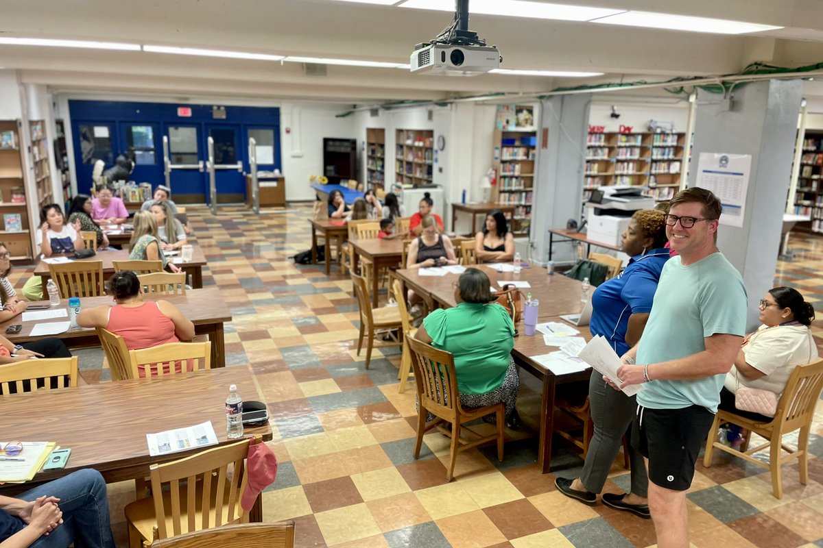 Alexander Hamilton MS HISD tweet media