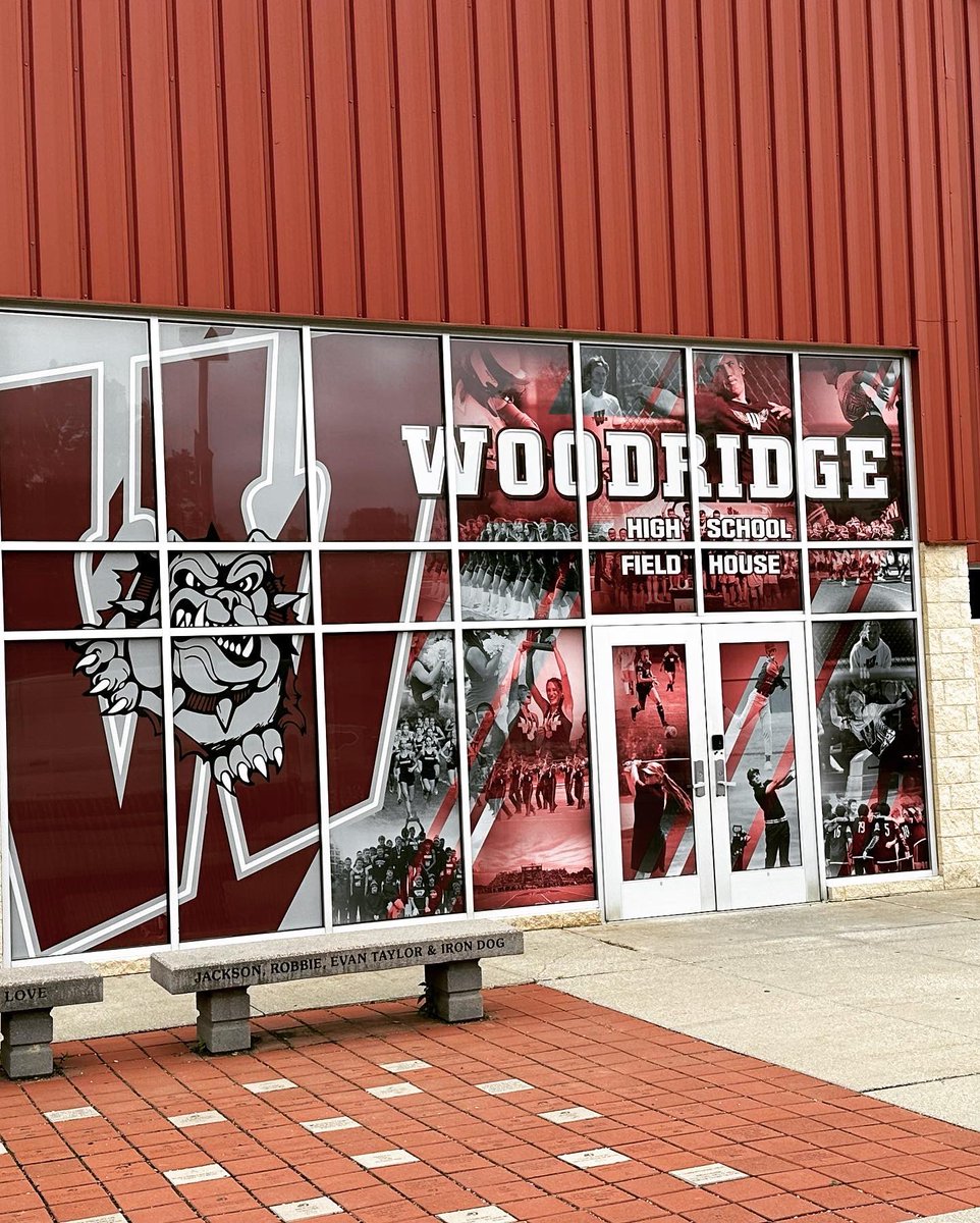 WoodridgeAth's tweet photo. The fieldhouse got a little facelift 😎 https://t.co/dTTotpLU50