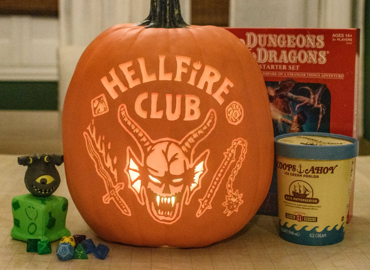 HauntedCarving's tweet photo. Here's the Hellfire Club (from @Stranger_Things ) jack-o-lantern I'd been working on! I've carved this design a few times now, and the teeny details always challenge me, so I'm super proud of how this one turned out. Pattern by @stoneykins
#halloween #strangerthings #hellfireclub https://t.co/7ctcOvypTx