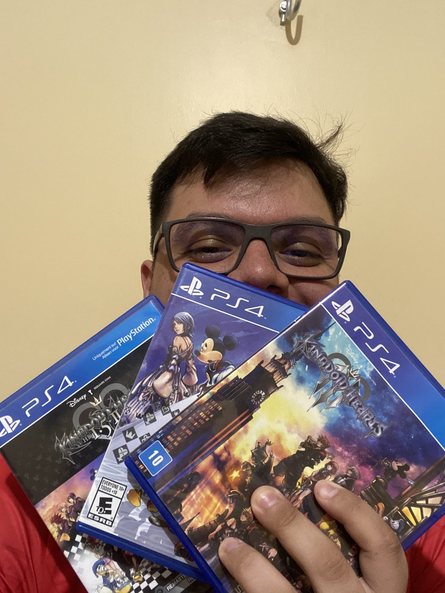 oramombitnautas's tweet image. SORTEIO DE COMEMORAÇÃO!

Itens:
- Kingdom Hearts 1.5 + 2.5 HD Remix
- Kingdom Hearts 2.8 Final Chapter Prologue HD
- Kingdom Hearts 3

Para participar é bem simples:
Me seguir ✅
Like ♥️ + RT 🔁 (NESTA POSTAGEM)
Marcar um amigo nos comentários! 🤝🏼
(1/2)