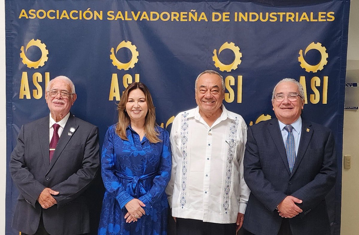 <a href="/elsalvador/">Diario El Salvador</a> La iniciativa del <a href="/ComceOficial/">COMCE</a> y <a href="/EmbamexESA/">Embajada de México en El Salvador 🇲🇽 🇸🇻</a> apoyados por <a href="/asielsalvador/">ASI El Salvador</a> y <a href="/cancilleriasv/">Cancillería de El Salvador 🇸🇻</a> seguramente fructificará en un incremento de relaciones comerciales haciendo vibrar con fuerza el #TLC con MX.
#BIENVENIDOS hermanos mexicanos.