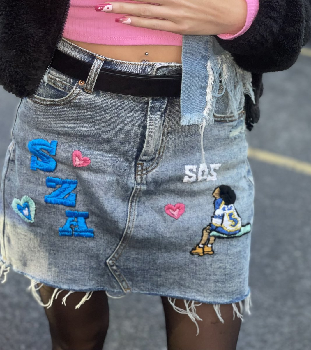 See u tonight 🫶🏻🦋 <a href="/sza/">SZA</a> 
Skirt by me