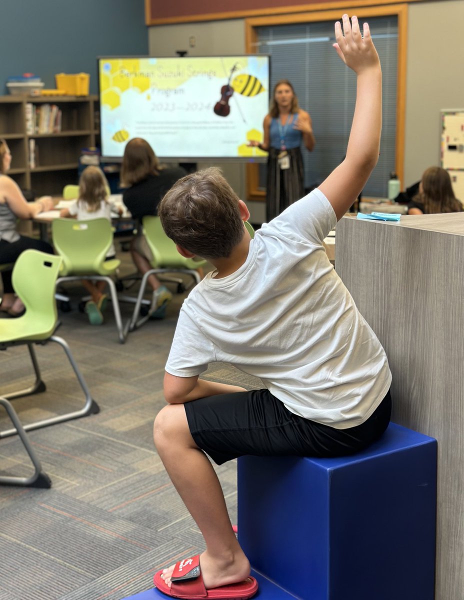 Jen Holsinger-Raybourn tweet media