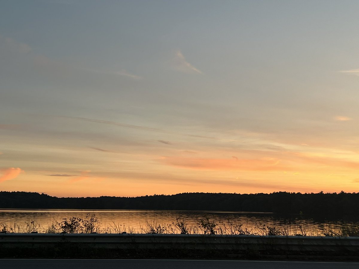 foundmycalling's tweet photo. Fall evening sky🧡 https://t.co/8EnhCY8bCF