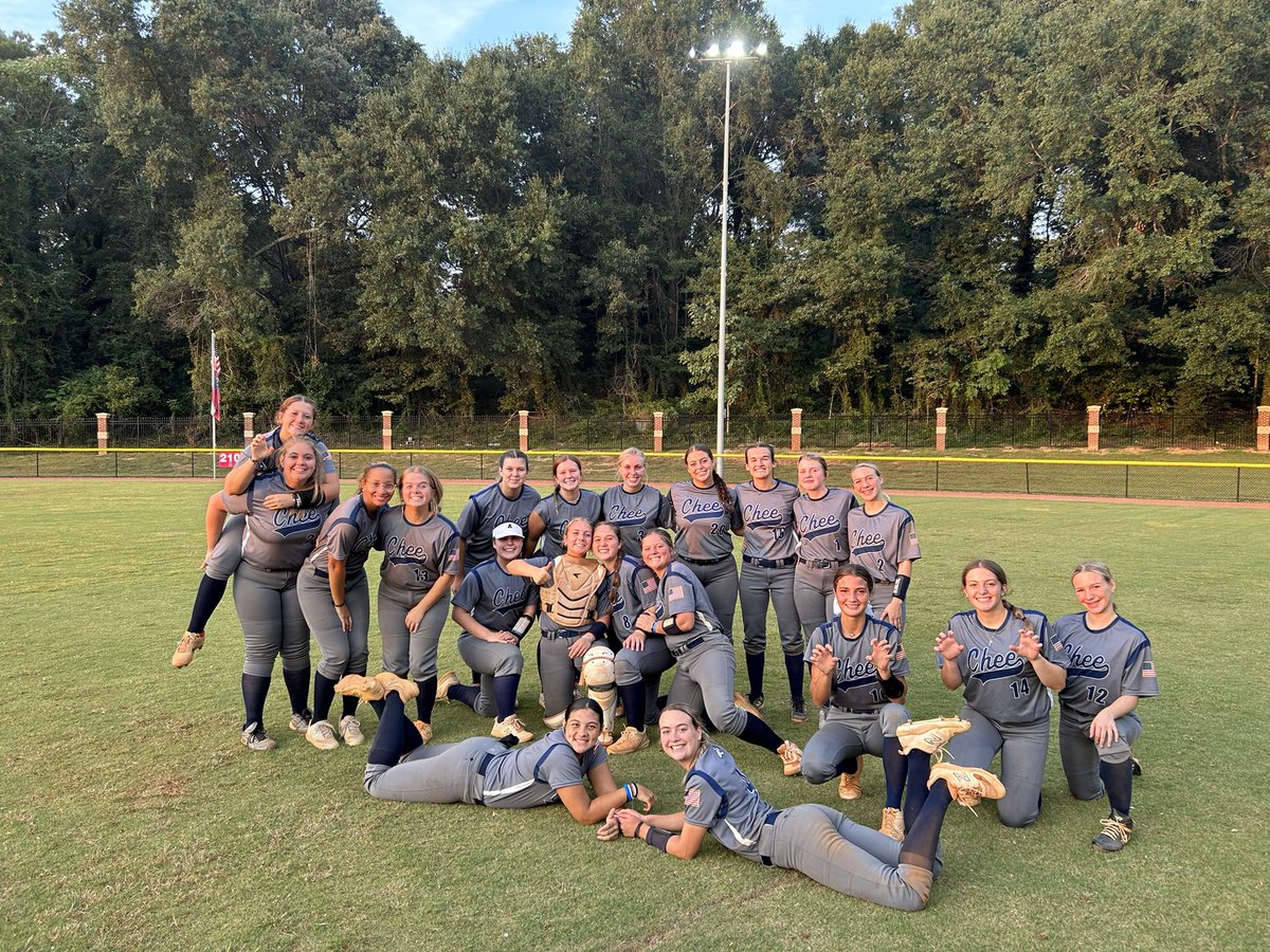 Coach Kyle Bailey tweet media