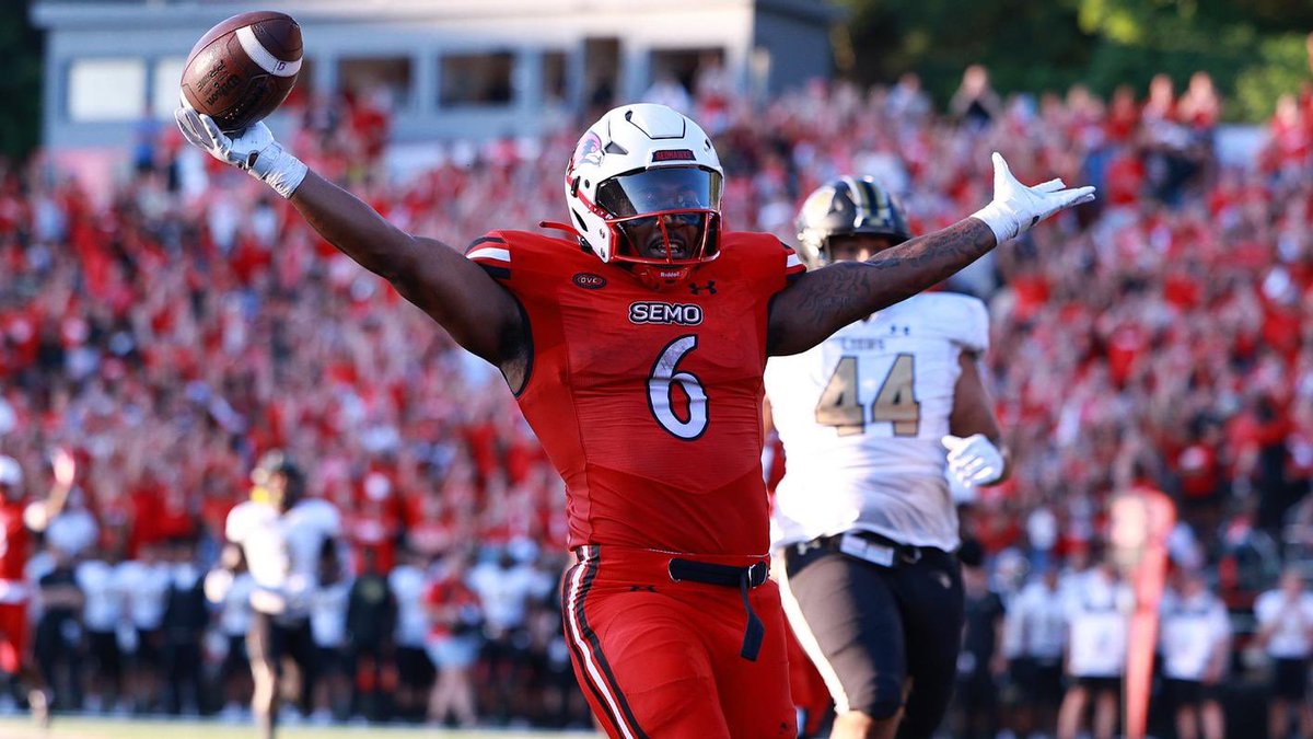 Billy Pullen (@billypullen5) on Twitter photo Blessed to receive an offer from SEMO <a href="/CoachOrchard/">Lucas Orchard</a> <a href="/Coach_QuinJones/">Quin Jones</a> <a href="/coachgordon1/">Matt Gordon</a> <a href="/JUCOFFrenzy/">JUCO Football Frenzy</a> <a href="/JuCoFootballACE/">JuCo Football Forer</a> Blessed to receive an offer from SEMO <a href="/CoachOrchard/">Lucas Orchard</a> <a href="/Coach_QuinJones/">Quin Jones</a> <a href="/coachgordon1/">Matt Gordon</a> <a href="/JUCOFFrenzy/">JUCO Football Frenzy</a> <a href="/JuCoFootballACE/">JuCo Football Forer</a>