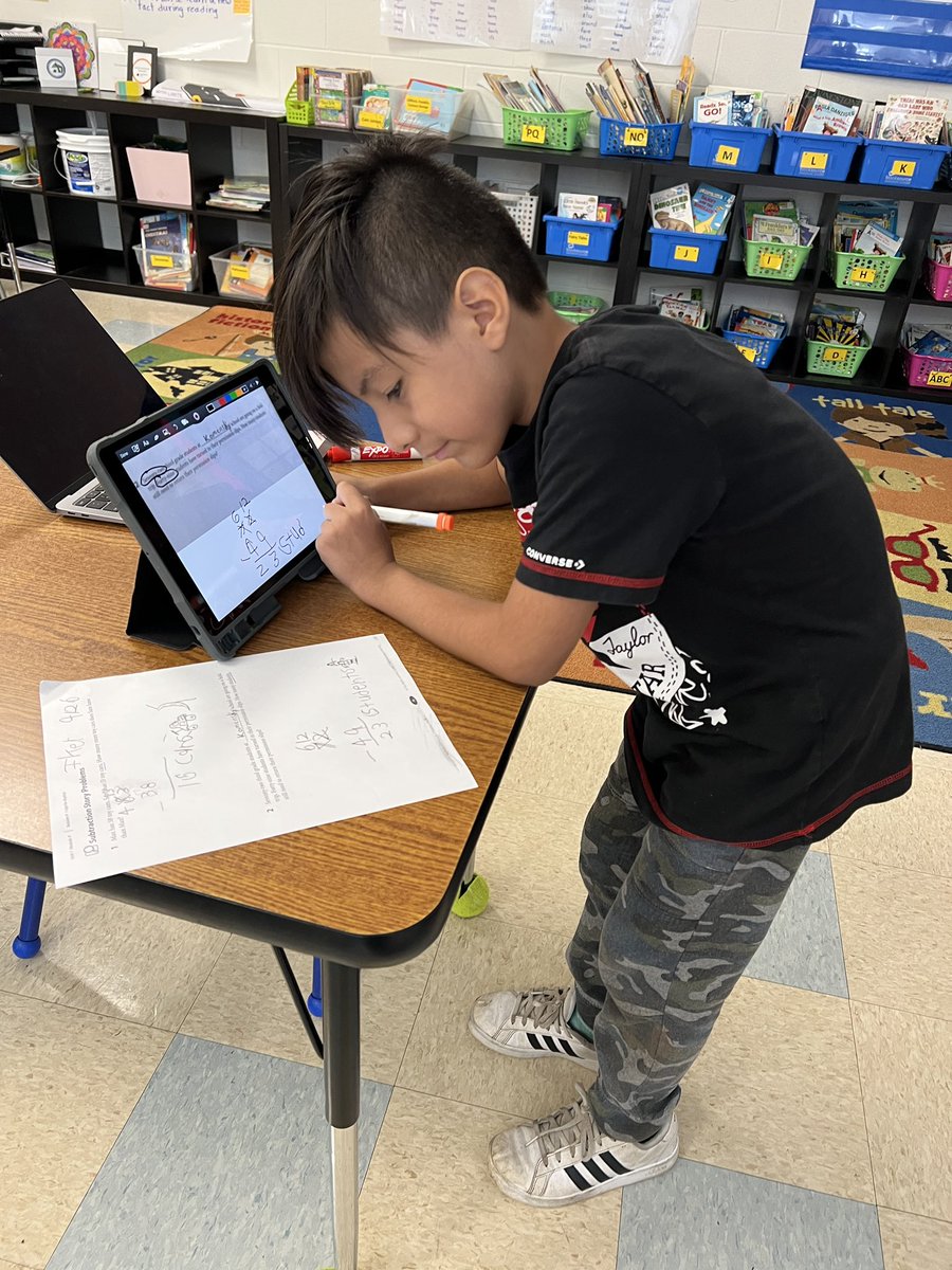 Solving subtraction story problems using different strategies  also comes with lots of SMILES in 3SD! #komenskypride #d100inspires <a href="/timdunnell/">Tim Dunnell</a>