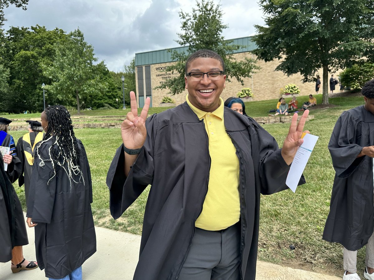JaylinHudson6's tweet image. It was an honor speaking at The College of Wooster 154th Convocation Ceremony! Glad to share this moment with my posse cohort! #posselove #woosterposse13