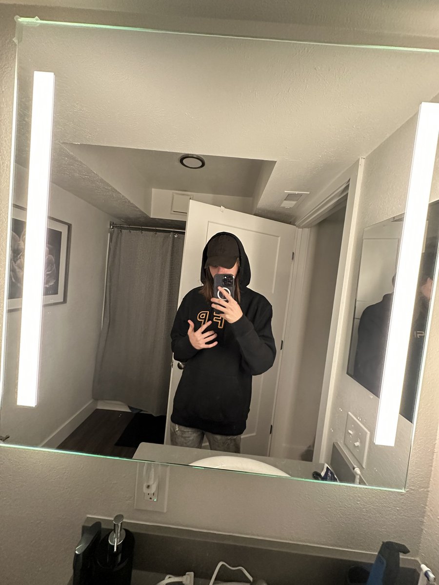 Ex Cyon | Kota tweet media