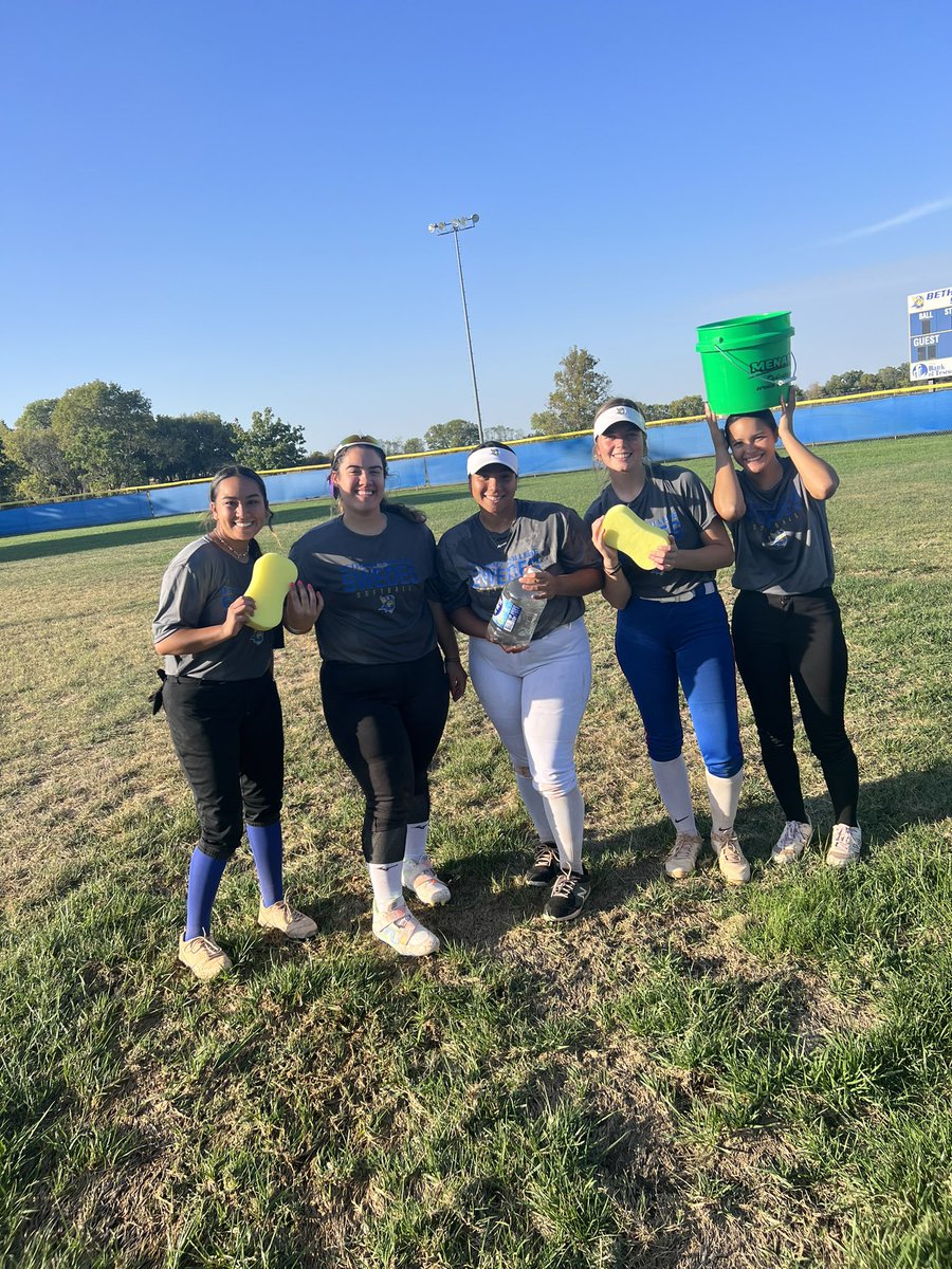 SwedesSoftball's tweet photo. We compete in softball and sometimes other ways too!! ⬇️ https://t.co/2BDz01hamh