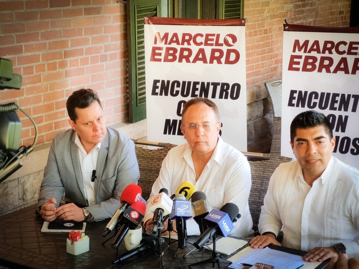 _valdespjesus's tweet photo. #ConferenciaDePrensa El Camino de México en Durango. 

📌Presentamos El Camino de México en Durango. Firman cientos de hombres y mujeres libres que eligieron a Marcelo Ebrard. 

📌Explicamos el proceso y la ruta que lleva Marcelo Ebrard en la impugnación del proceso interno de Morena.

📌Iniciamos en Tlaxcala, hoy estamos en Durango y vamos a estar en toda la República.

¡El Camino de México avanza!

#Durango #ElCaminoDeMéxico @m_ebrard @Candelaria___