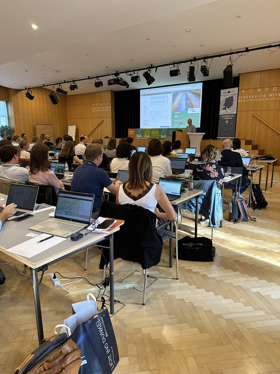 Pannon Business Network tweet media