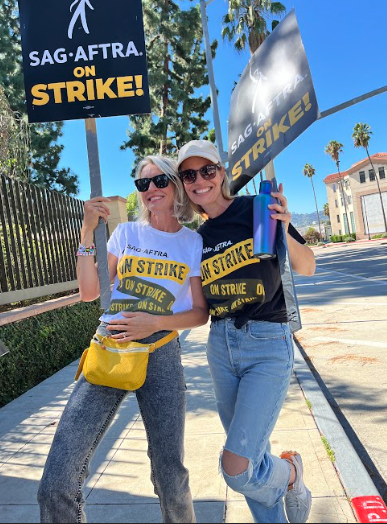 sagaftra's tweet photo. Are you joining us in LA tomorrow?💪🎬 #SagAftraStrong https://t.co/hTz0zFMtp9