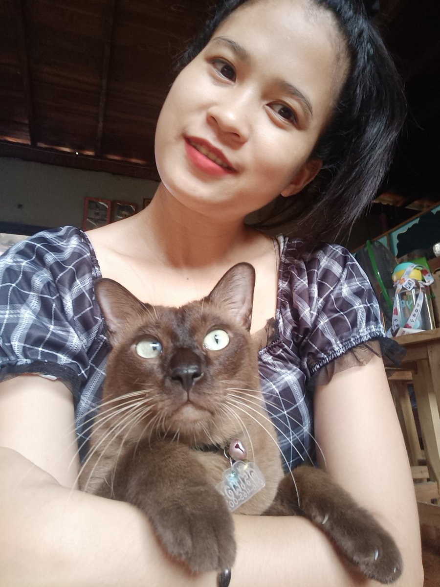 Viewdizzza's tweet image. อ้วนจนแก้มออก ก็มีน้ำมีนวลเกิ้นน
#ดี้ #LGBTQ