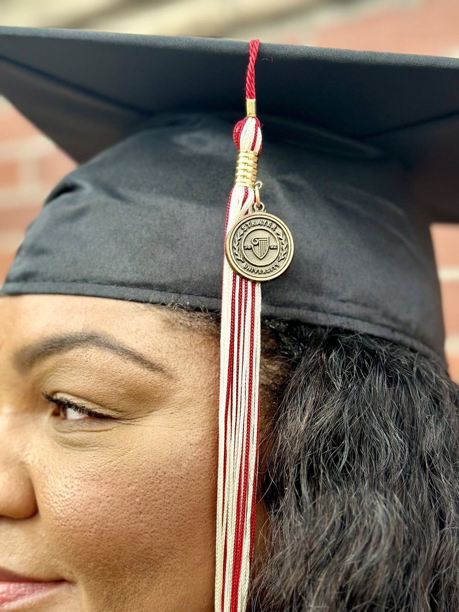 ToshPointOh_'s tweet photo. Proud to say that I have earned my 2nd degree. After all that I have been through, who’d have thought that I would “master” this thing called life. #MBA #NeverBackDown #NeverGiveUp #honors @StrayerU gave me the tools to begin a successful career. https://t.co/UfJ4Ohb6OX