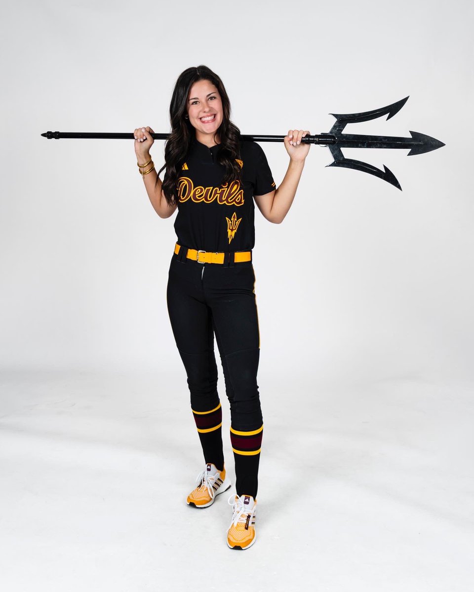 Mary Peyton Hodge tweet media