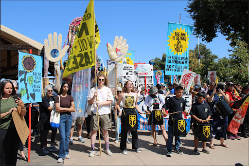 Direct action works. ✊📣

Our movement has been demanding our leaders put Californians before Big Oil for years – including at our recent rally in Sacramento. @GovNewsom has answered the call with his historic lawsuit to hold Big Oil accountable for their lies and destruction.