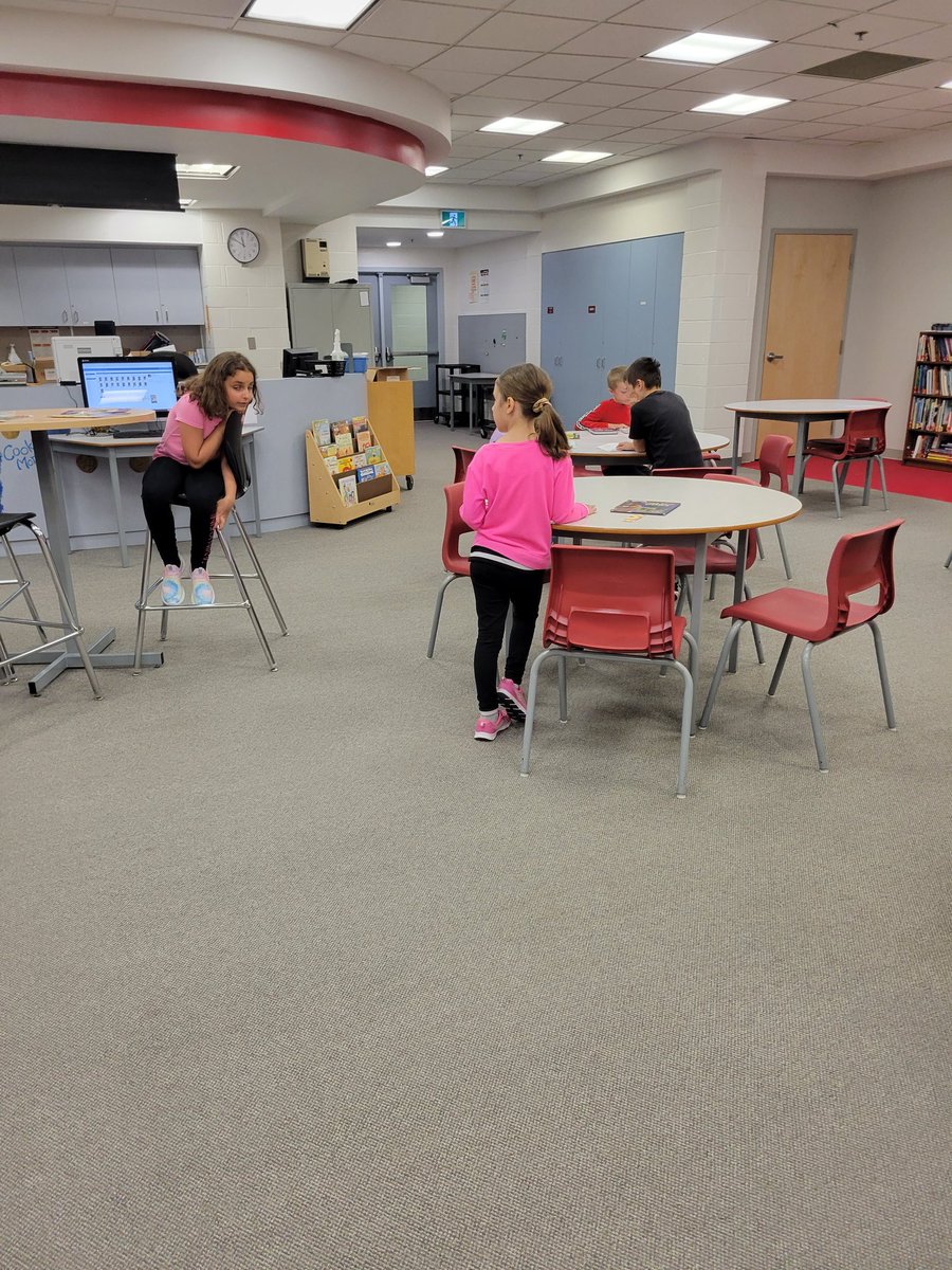 sheagrade3's tweet photo. Today we had our first visit to the @StJamesOCSB Learning Commons. Thank you @MsJennLC for showing us around! https://t.co/Azv5OFYcVW