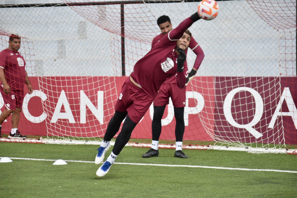 SaprissaOficial's tweet photo. 🧤🚫⚽️ https://t.co/HAMBdH0v9Q