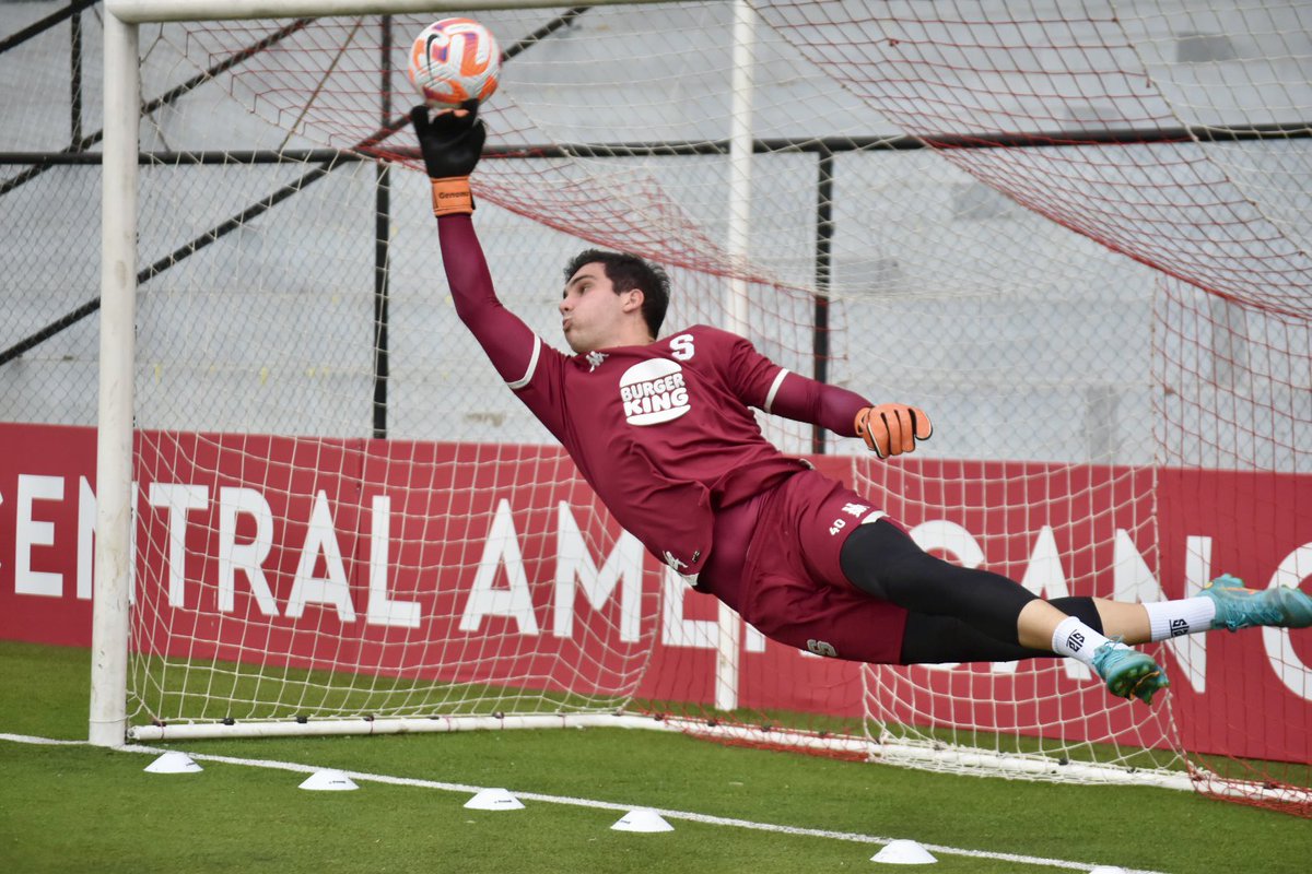 SaprissaOficial's tweet photo. 🧤🚫⚽️ https://t.co/HAMBdH0v9Q