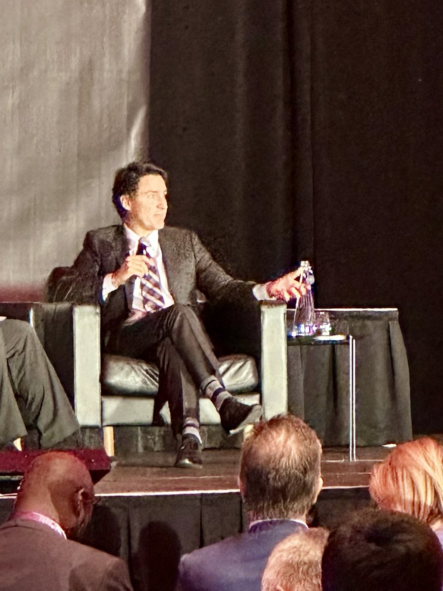 CKrywiak's tweet photo. Wrapped up at the @APMACanada Conference. Blown away by depth of discussions and vision for Canada's automotive future. Inspiring to hear @FlavioVolpe1 @fordnation @JustinTrudeau and see #ProjectArrow. Every year it gets better! #APMA71 https://t.co/QMia1rS5Tk