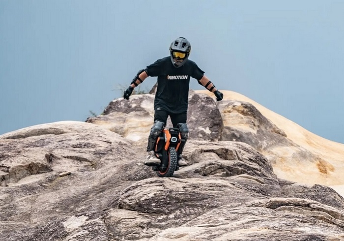 tekkaus's tweet image. InMotion Adventure Electric Unicycle: Ultimate Off-Road Ride

✅ Unmatched Power and Speed
✅ Unparalleled Stability and Control
✅ Long-Lasting Adventure
✅ IPX6 Waterproof: Ride Rain or Shine

bit.ly/InMotionAdvent…

#InMotionAdventure #ElectricUnicycle #offroadmobility