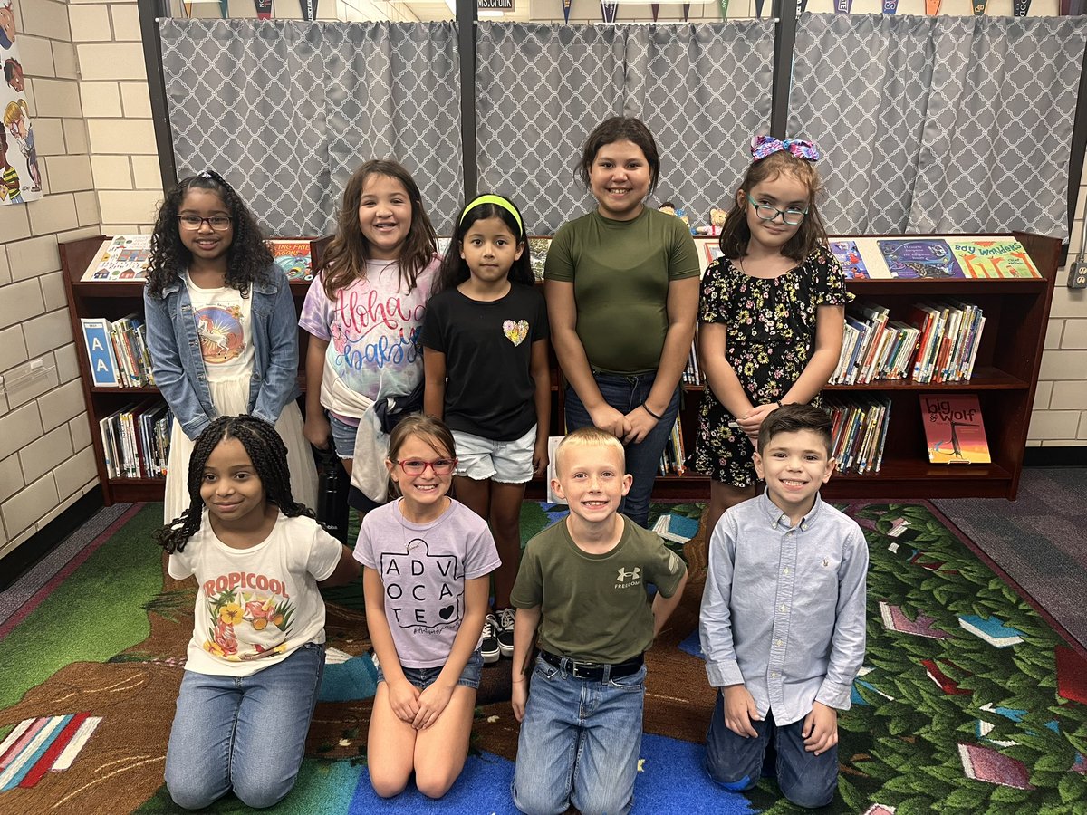 Congratulations to our newly elected EES Student Council members for the 2023-2024 school year.  We are so proud of them! #runyourbestRACE <a href="/ELGINISD_EE/">Elgin Elementary School</a>