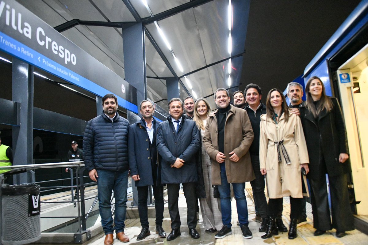 Acompañaron la actividad, la presidenta de la ANMaC <a href="/natasaloizou/">Natasa Loizou</a>, el gerentedelaLínea <a href="/LucianoHaas/">Luciano Haas</a> y el vicepresidente de <a href="/trenesarginf/">Trenes Argentinos Infraestructura</a> <a href="/roalv55/">Rodrigo Alvarez</a>.