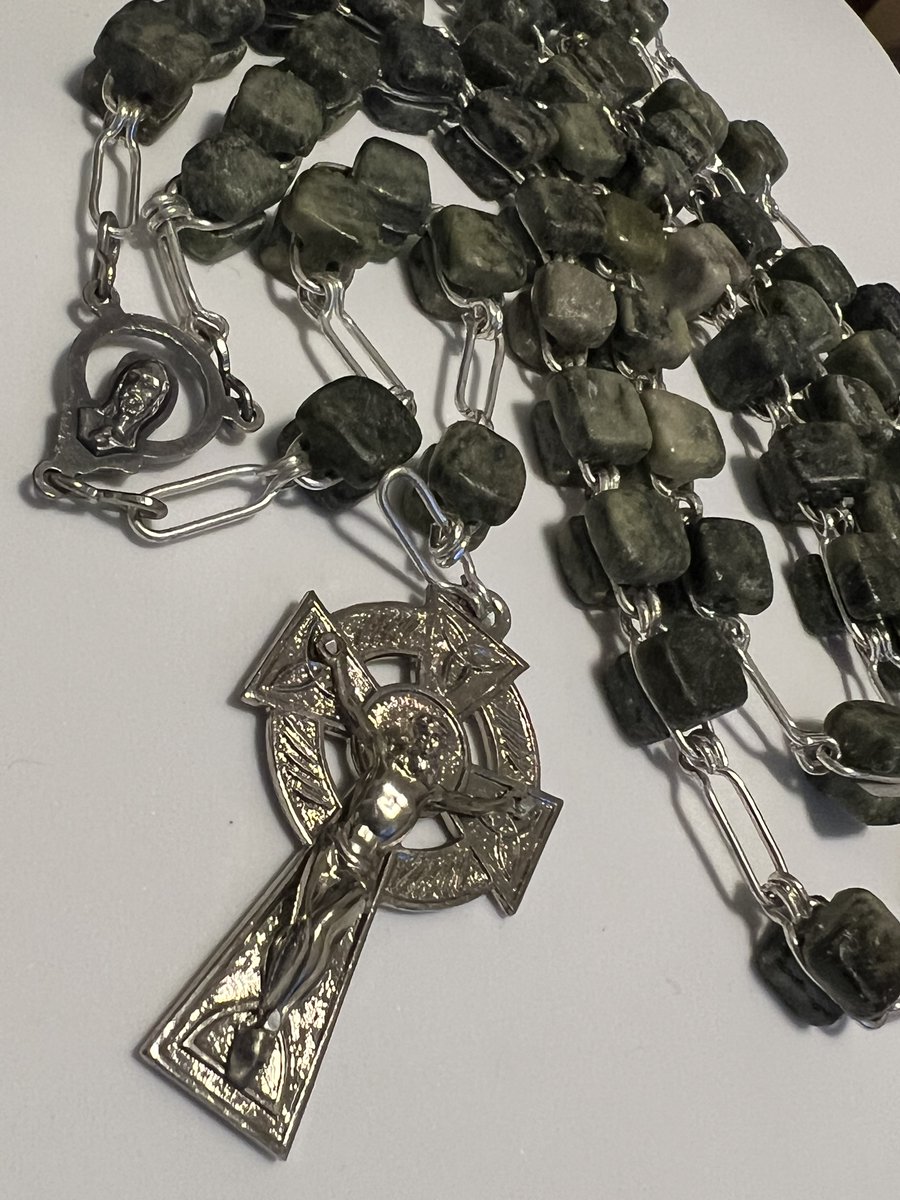 Genuine IRISH #CONNEMARA MARBLE #Catholic Rosary Celtic Cross Cube Beads #MadeInIRELAND #cubebeads #celticcross #celtic #rosary #Irishrosary #connemaramarble #IrishMarble #celticrosary #Ireland #gifts #Irishgifts #christiangifts #religious ebay.com/itm/2664005431… #eBay via @eBay