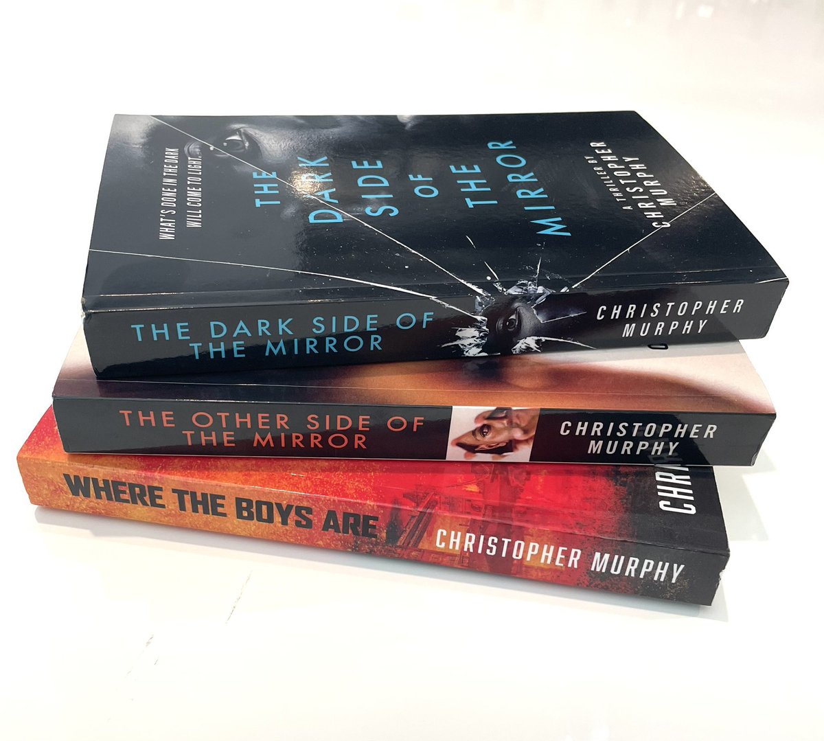 EsteemAwards's tweet photo. Our quest to profile wonderful &amp; exciting authors of note from all genres of books continues. The assignment is presented perpetually because black queer talent exists in everything, anywhere and everywhere, all at once.
https://t.co/4ZqljovRYI https://t.co/LQ9rT6snli