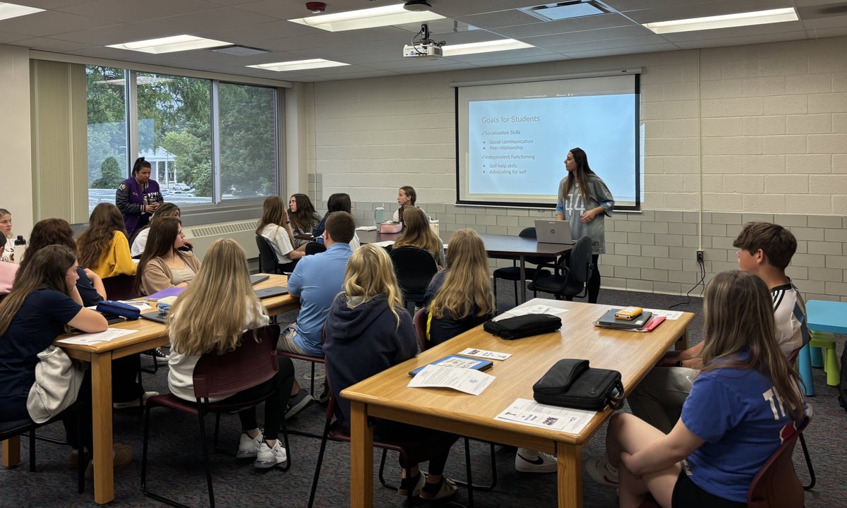 Peer to Peer Kick off at THS! 💙💛

So thankful for our staff and students who see inclusion as a priority! 

#yes2TPS