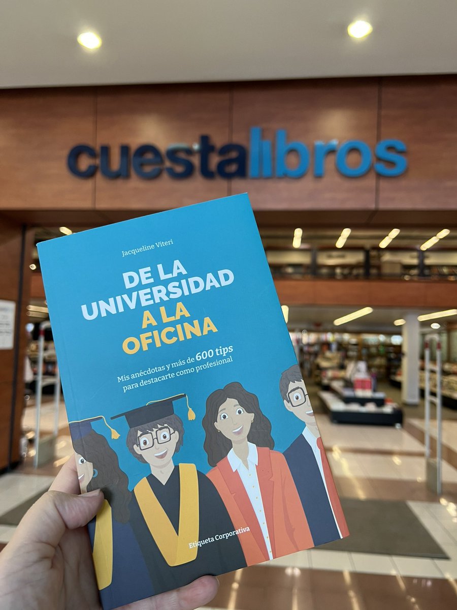 “De la universidad a la oficina” ya está disponible en Cuesta Libros, Santo Domingo, República Dominicana.