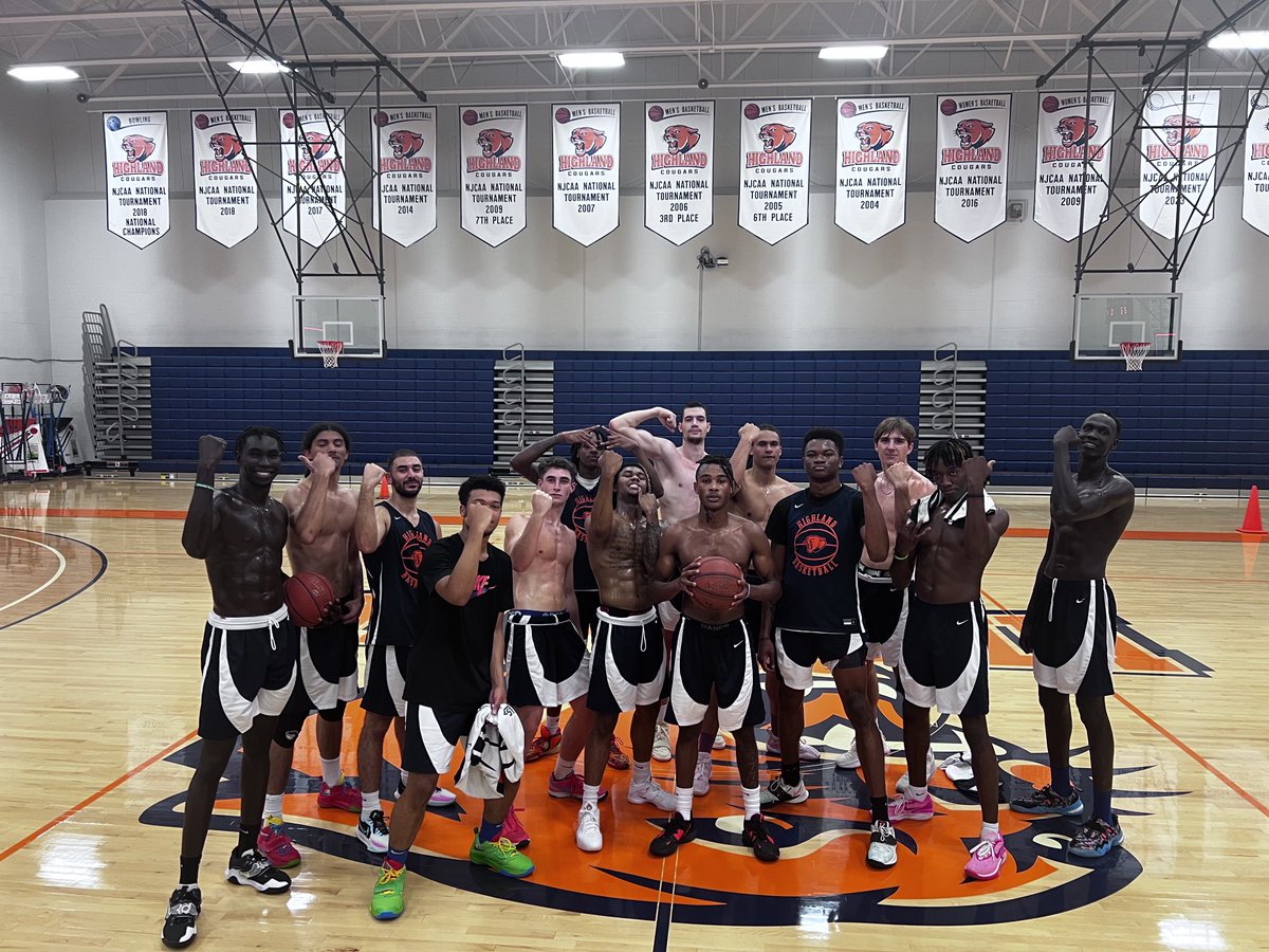 Phase 1 ✅. With a successful training camp completed. Now on to Phase 2: #StackingDays #Phase1✅ The grind never stops. Win each day. #CougarsNation