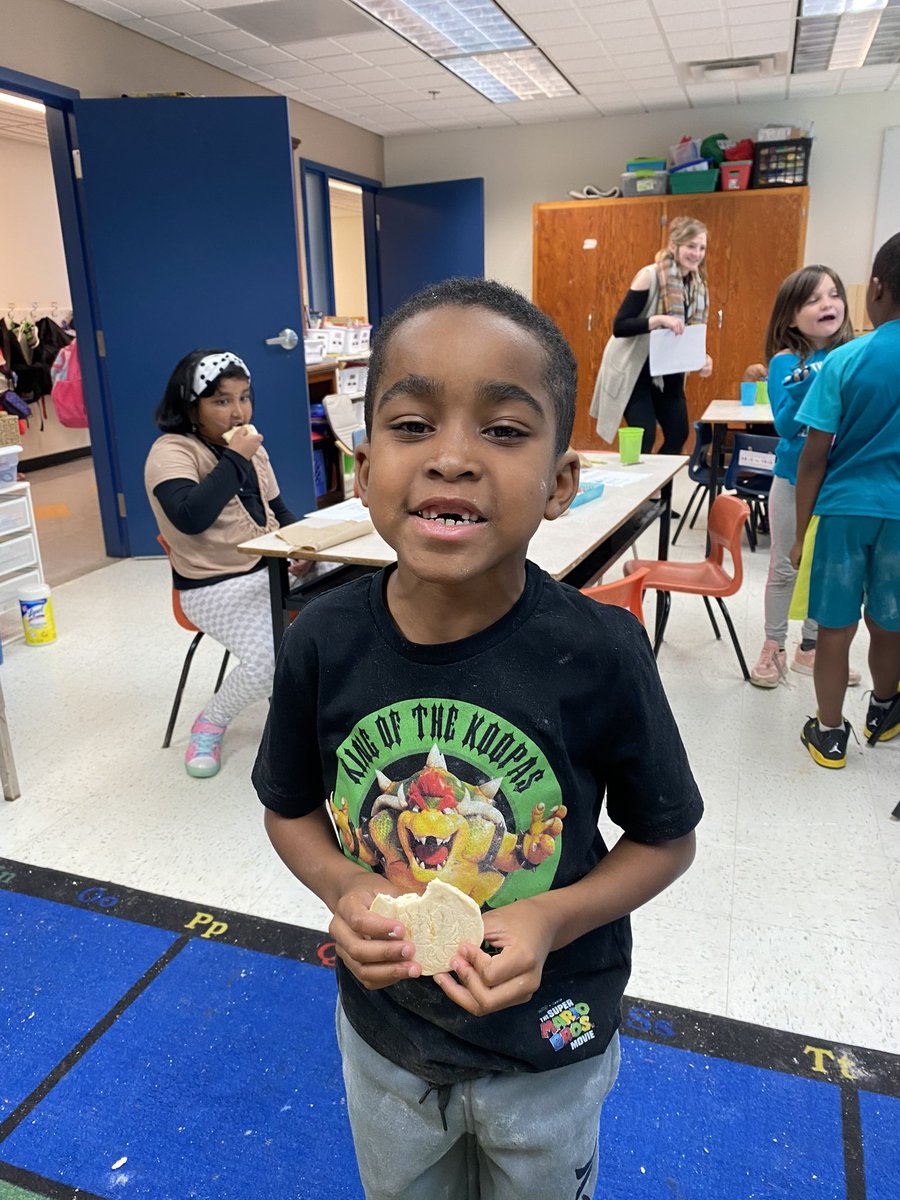 Katie Mott tweet media