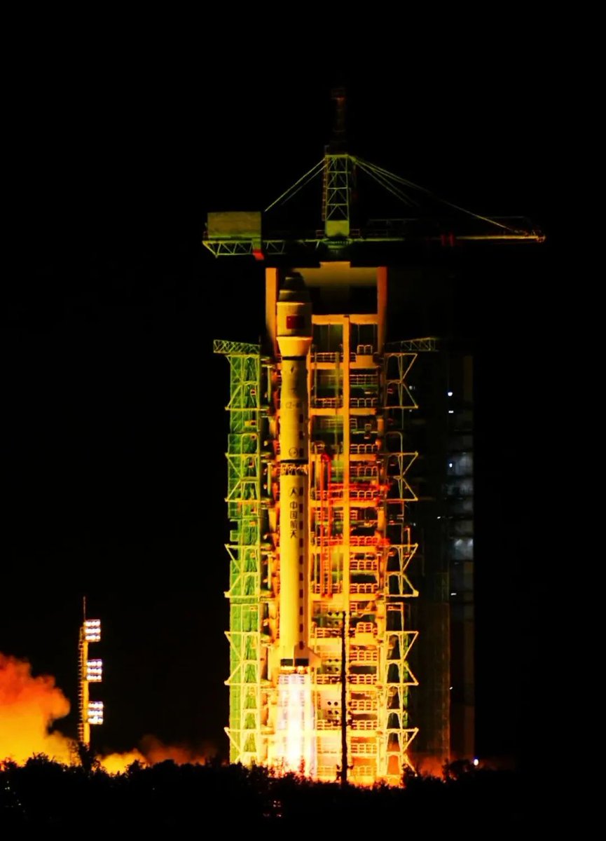 CNSpaceflight's tweet image. Cool shots of a night launch