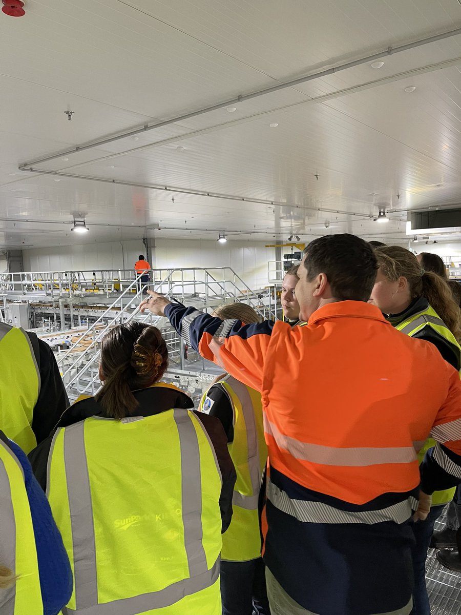 ausmeatjudging's tweet photo. Today our ICMJ students had a great visit to @TeysAustralia central coldstore at the Port of Brisbane.
Big thanks to Ethan Mooney and #teamteys for your sharing your insights and knowledge!
#meatjudging #icmj #meatindustry #futureleaders https://t.co/9lxk5u6naq