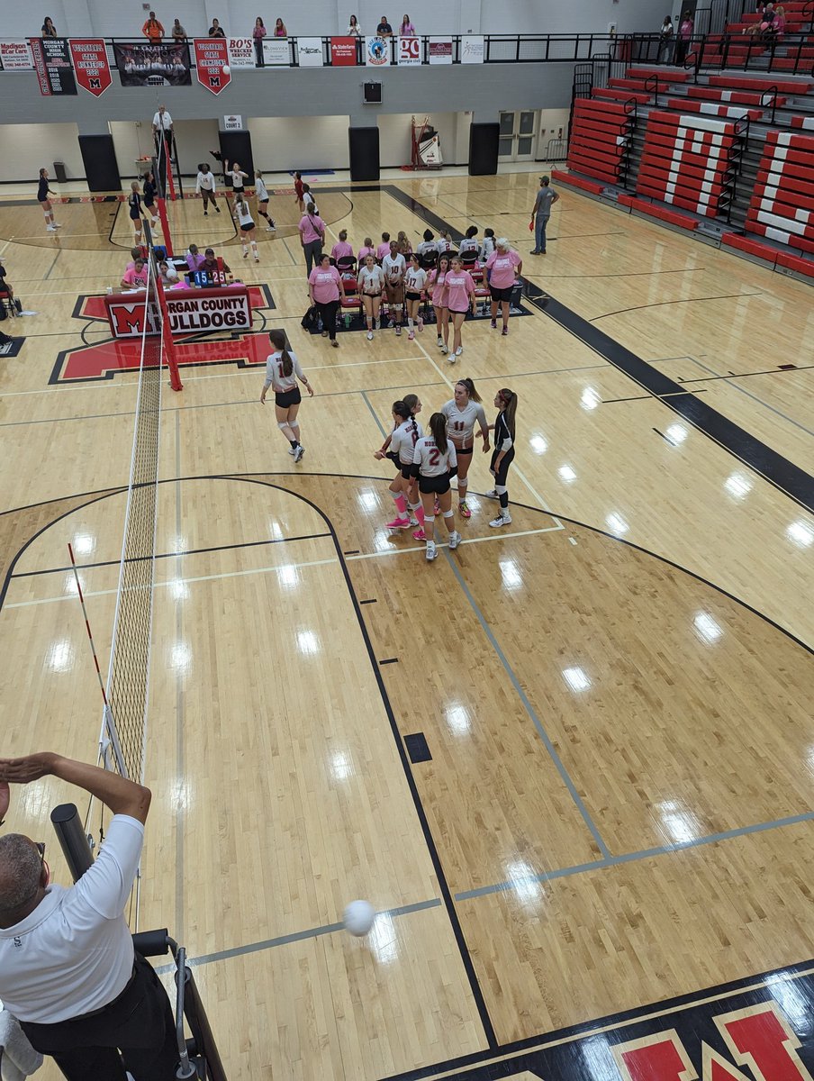 MoCoVB1's tweet photo. MoCo sweeps Prince Ave (Athens) 2-0 and finishes the night unbeaten. 
@MCHSdoghouse 
@MorganCountyCSS 
@PeachStateVB https://t.co/ADtggtA5gM